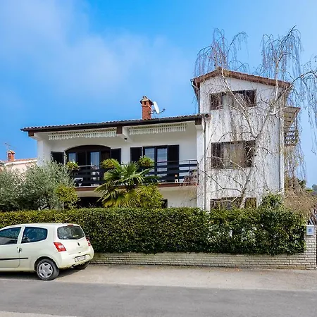 Zrinka 793 Apartman *