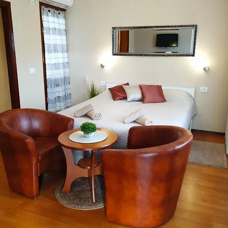 Zrinka 793 Apartment